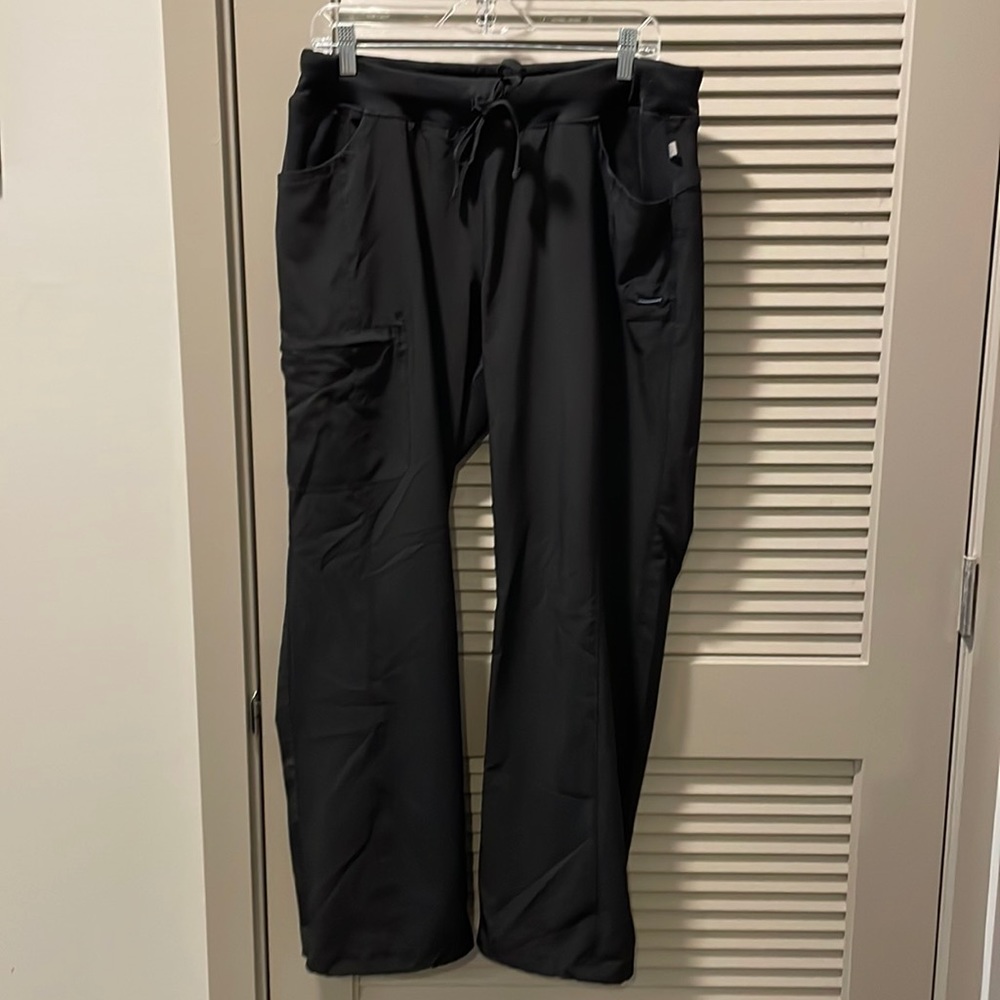 Scrubs: Cherokee Infinity Scrub Pants